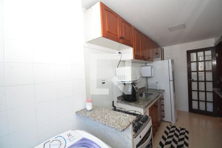 Apartamento para alugar com 120m², 2 quartos e 1 vagaCozinha e Área de Serviço