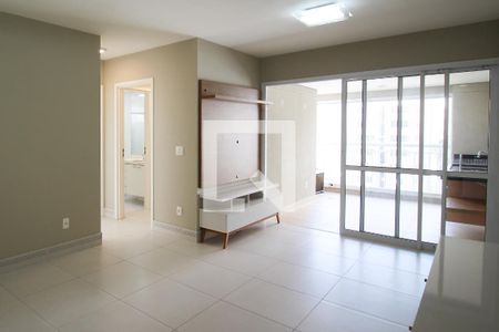 Sala de apartamento para alugar com 2 quartos, 78m² em Vila Olímpia, São Paulo