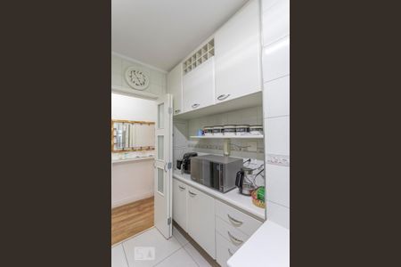 Apartamento à venda com 98m², 3 quartos e 2 vagasCozinha