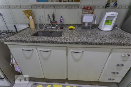Apartamento à venda com 98m², 3 quartos e 2 vagasCozinha