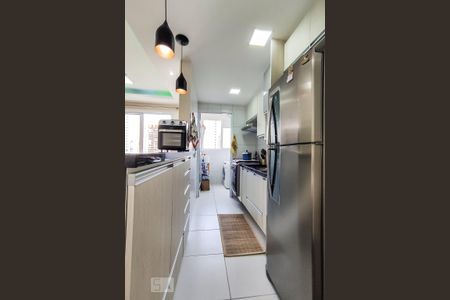 Apartamento à venda com 54m², 2 quartos e 2 vagasCozinha
