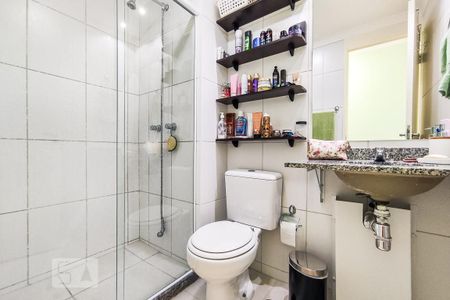 Apartamento à venda com 54m², 2 quartos e 2 vagasBanheiro da Suíte