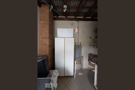 Casa à venda com 230m², 3 quartos e 1 vaga Casa à venda com 230m², 3 quartos e 1 vagaÁrea de Serviço