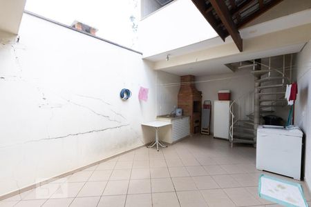 Casa à venda com 230m², 3 quartos e 1 vaga Casa à venda com 230m², 3 quartos e 1 vagaÁrea Externa