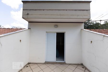 Casa à venda com 230m², 3 quartos e 1 vaga Casa à venda com 230m², 3 quartos e 1 vagaVaranda Suite