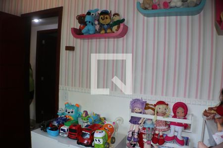 Apartamento à venda com 95m², 3 quartos e 1 vagaQuarto 2