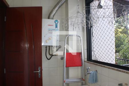 Apartamento à venda com 95m², 3 quartos e 1 vagaÁrea de Serviço