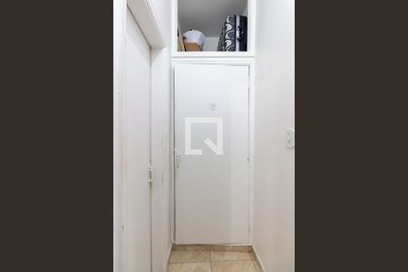 Corredor de apartamento à venda com 2 quartos, 135m² em Bela Vista, São Paulo