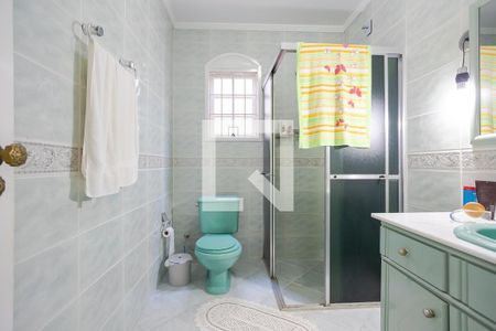 Casa à venda com 252m², 4 quartos e 2 vagasBanheiro 4