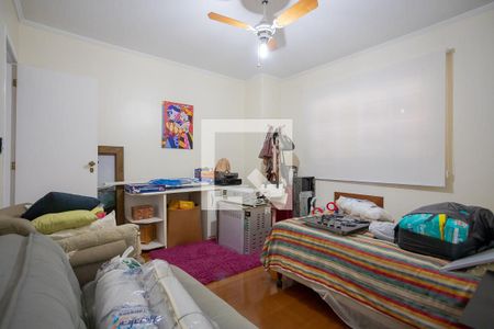 Casa à venda com 252m², 4 quartos e 2 vagasQuarto 4