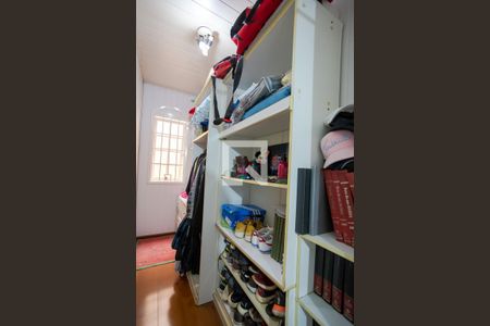 Casa à venda com 252m², 4 quartos e 2 vagasCloset do Quarto 3