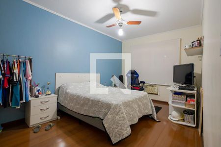 Casa à venda com 252m², 4 quartos e 2 vagasQuarto 3