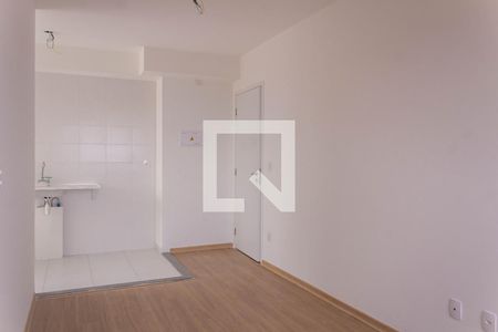 Sala de apartamento para alugar com 3 quartos, 53m² em Socorro, São Paulo