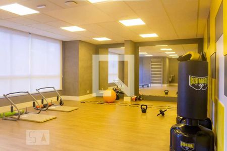 Apartamento para alugar com 53m², 3 quartos e 1 vaga Apartamento para alugar com 53m², 3 quartos e 1 vagaÁrea comum - Academia