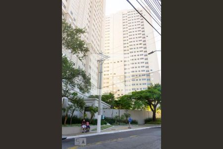 Apartamento para alugar com 53m², 3 quartos e 1 vaga Apartamento para alugar com 53m², 3 quartos e 1 vagaFachada