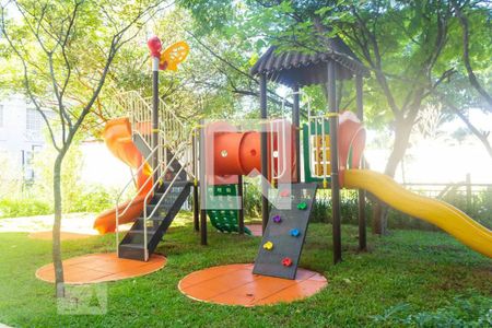 Apartamento para alugar com 53m², 3 quartos e 1 vaga Apartamento para alugar com 53m², 3 quartos e 1 vagaÁrea Comum - Playground