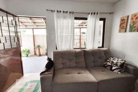 Sala de casa à venda com 6 quartos, 250m² em Campina, São Leopoldo