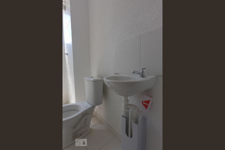 Apartamento para alugar com 42m², 2 quartos e sem vagaBanheiro