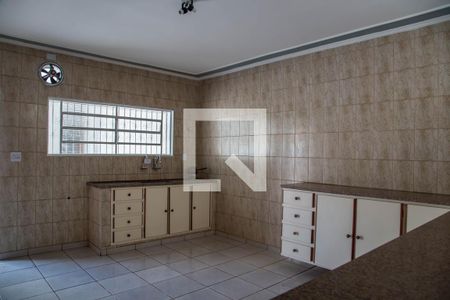 Casa para alugar com 220m², 3 quartos e 2 vagasCozinha