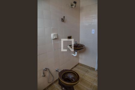 Casa para alugar com 220m², 3 quartos e 2 vagasBanheiro da suíte 2