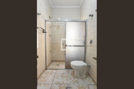 Casa para alugar com 250m², 2 quartos e 2 vagasBanheiro