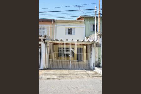 Casa para alugar com 250m², 2 quartos e 2 vagasCasa