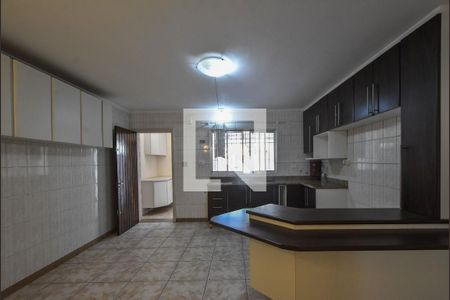 Casa para alugar com 250m², 2 quartos e 2 vagasCozinha