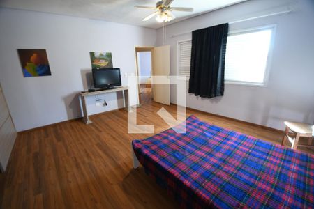 Casa à venda com 250m², 3 quartos e 4 vagasSuíte 2