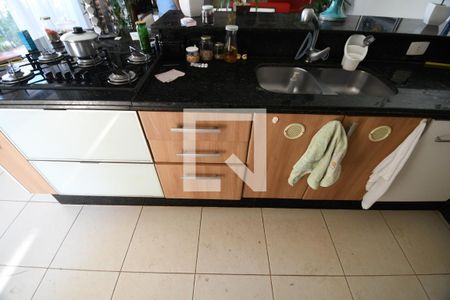 Casa à venda com 250m², 3 quartos e 4 vagasCozinha