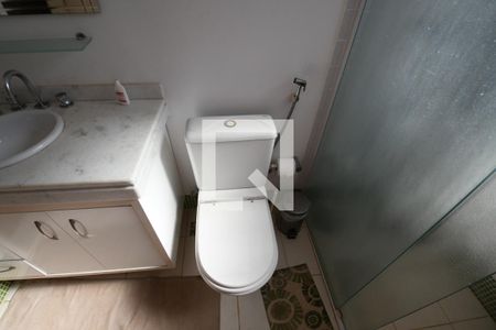 Casa à venda com 250m², 3 quartos e 4 vagasBanheiro da Suíte 2