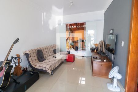 Sala  de casa para alugar com 3 quartos, 110m² em Utinga, Santo André