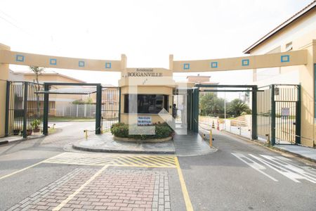 Casa à venda com 110m², 3 quartos e 2 vagas Casa à venda com 110m², 3 quartos e 2 vagasFachada do Condomínio