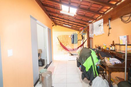 Casa à venda com 110m², 3 quartos e 2 vagas Casa à venda com 110m², 3 quartos e 2 vagasÁrea de Serviço e Quintal