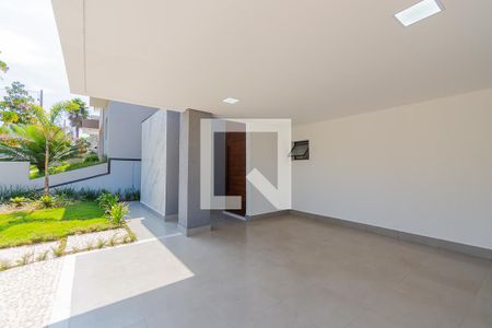 Casa de condomínio à venda com 205m², 3 quartos e 4 vagasGaragem