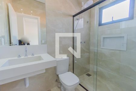 Casa de condomínio à venda com 205m², 3 quartos e 4 vagasBanheiro da Suíte 1