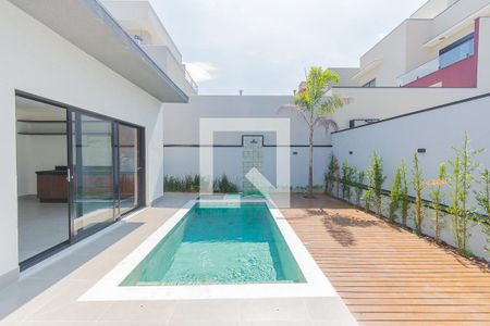 Casa de condomínio à venda com 205m², 3 quartos e 4 vagasPiscina
