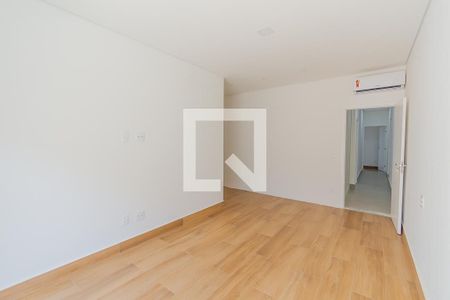 Casa de condomínio à venda com 205m², 3 quartos e 4 vagasSuíte 3