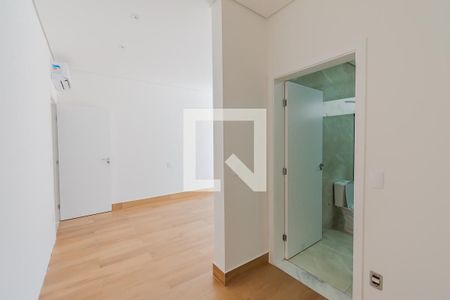 Casa de condomínio à venda com 205m², 3 quartos e 4 vagasSuíte 3