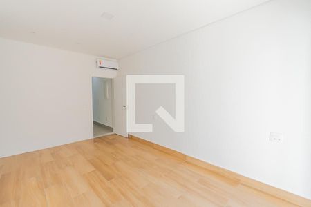 Casa de condomínio à venda com 205m², 3 quartos e 4 vagasSuíte 3