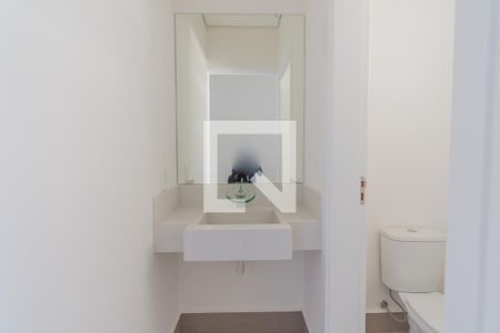 Casa de condomínio à venda com 205m², 3 quartos e 4 vagasLavabo