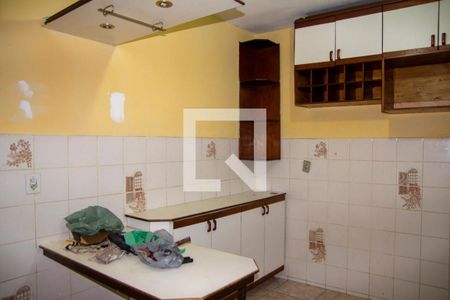 Casa para alugar com 200m², 3 quartos e 2 vagasCozinha