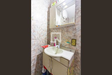 Banheiro da Suíte de casa à venda com 3 quartos, 125m² em Cipava, Osasco