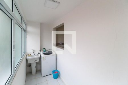 Apartamento para alugar com 70m², 2 quartos e 1 vagaÁrea de serviço