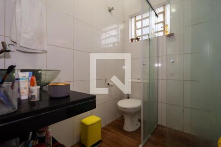 Casa à venda com 150m², 2 quartos e 2 vagasBanheiro