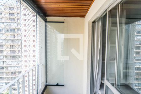 Varanda de apartamento para alugar com 3 quartos, 70m² em Vila Gomes Cardim, São Paulo