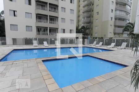 Apartamento para alugar com 70m², 3 quartos e 2 vagas Apartamento para alugar com 70m², 3 quartos e 2 vagasÁrea comum - Piscina