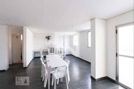Apartamento para alugar com 70m², 3 quartos e 2 vagas Apartamento para alugar com 70m², 3 quartos e 2 vagasÁrea comum - Salão de festas
