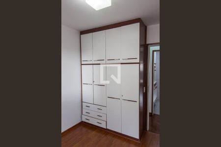 Apartamento à venda com 100m², 3 quartos e 1 vagaQuarto 2