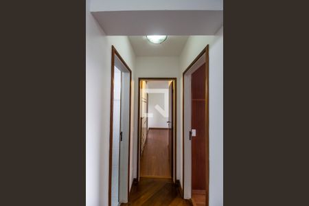 Corredor de apartamento à venda com 3 quartos, 100m² em Alphaville Centro Industrial E Empresarial/alphaville., Barueri