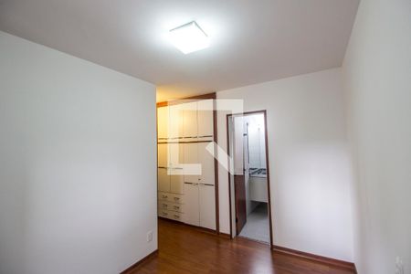 Apartamento à venda com 100m², 3 quartos e 1 vagaSuíte